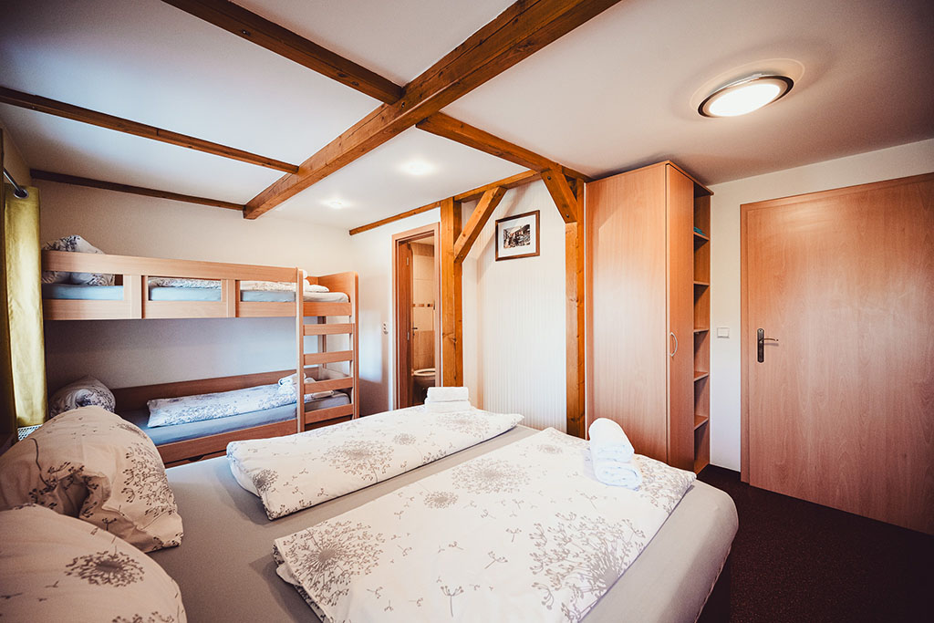 Chata Adélka – traditional mountain cottage at Boží Dar