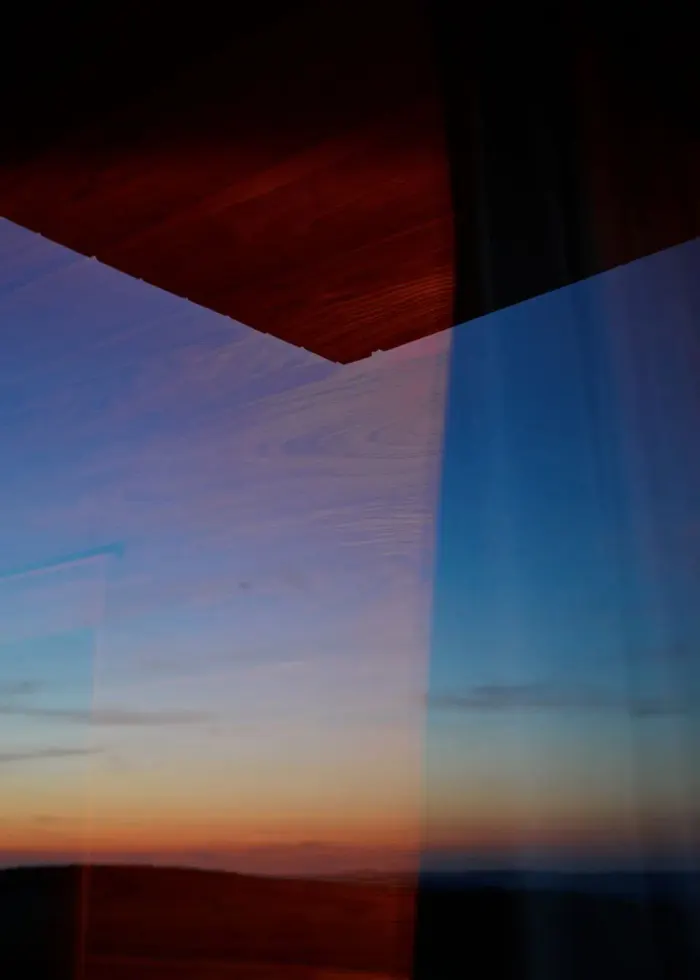 Night-time atmosphere at the glamping retreat Na Malém Háji