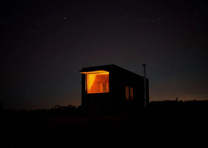 Krušnohorská krajina z glamping Na Malém Háji při západu slunce